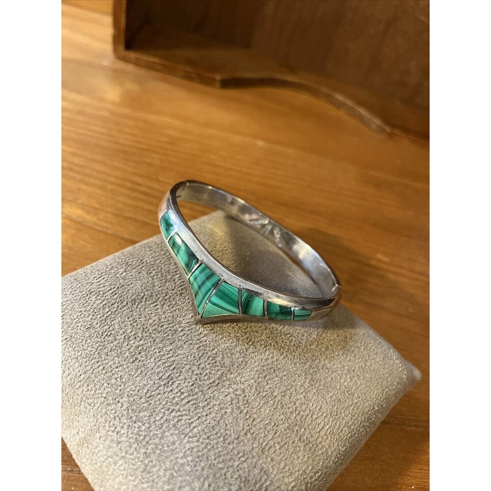 MEXICO 925 Silver signed - Inlaid Malachite Bangle Hinged Clamper Bracelet
